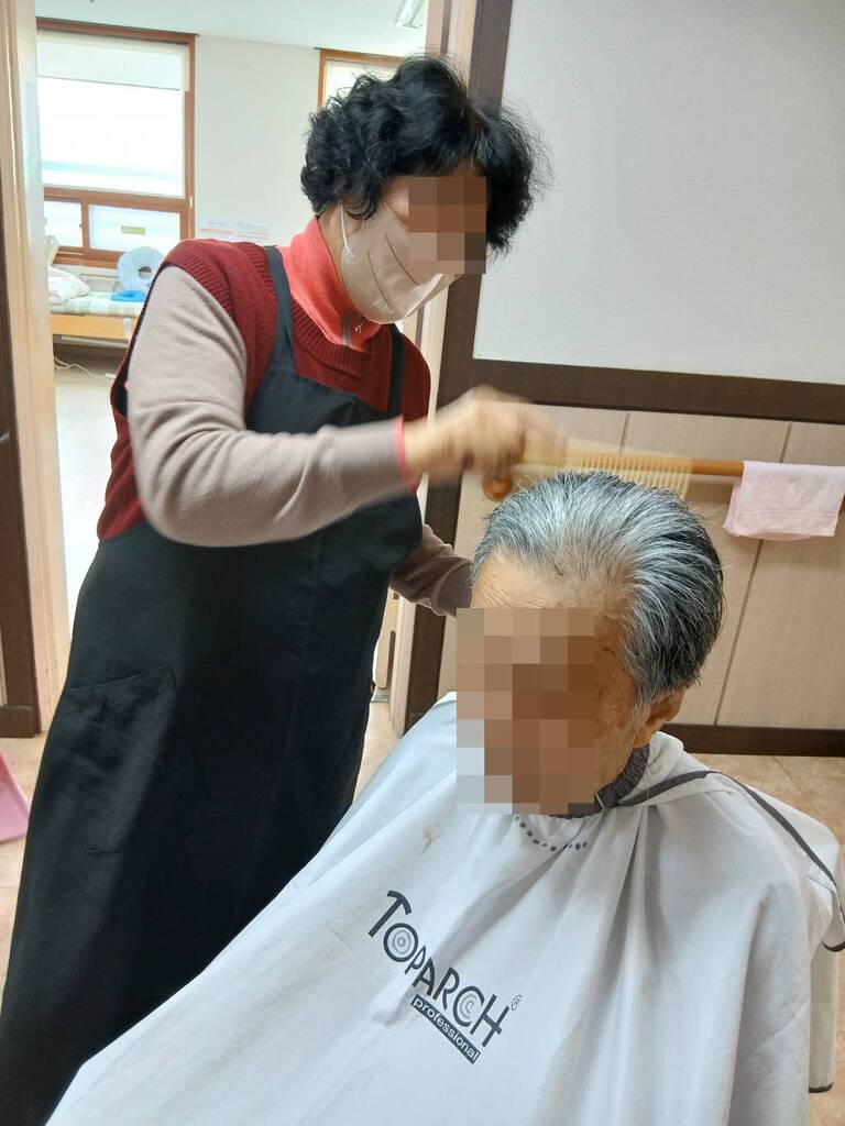 12월 어르신 이미용 사진입니다! 